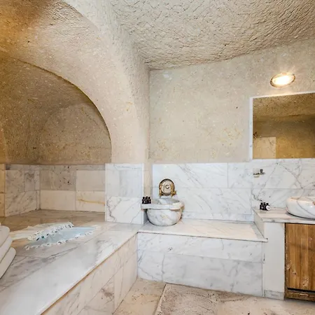 Mdc Cave Hotel 4*