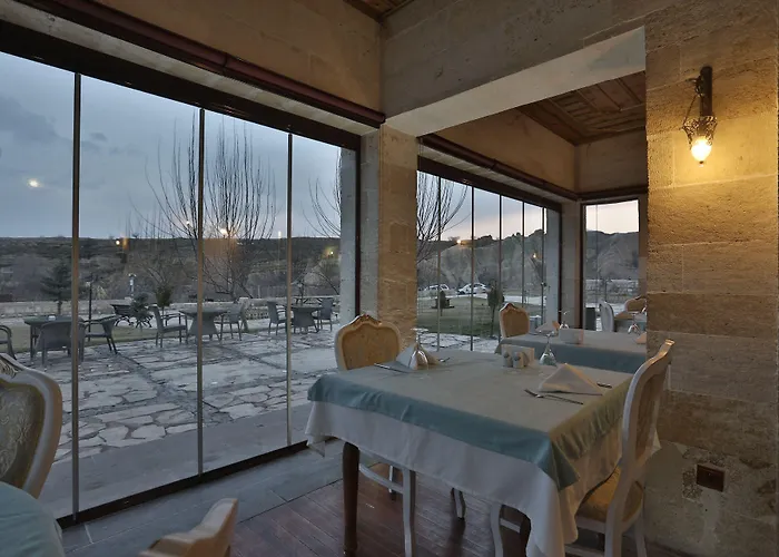 ホテル Mdc Cave Cappadocia ウルギュップ